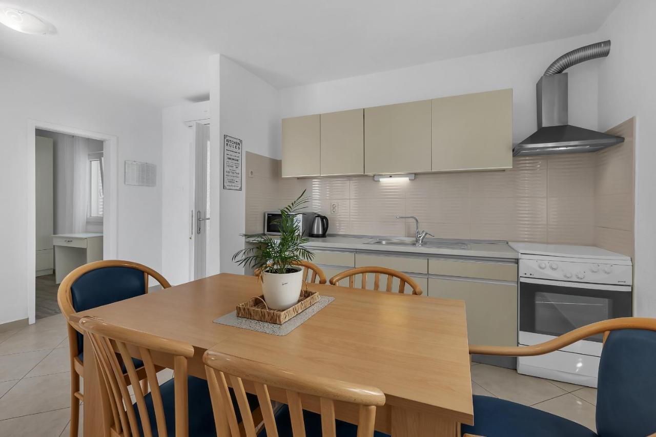 Apartments By The Sea Podgora, Makarska - 2596 ภายนอก รูปภาพ
