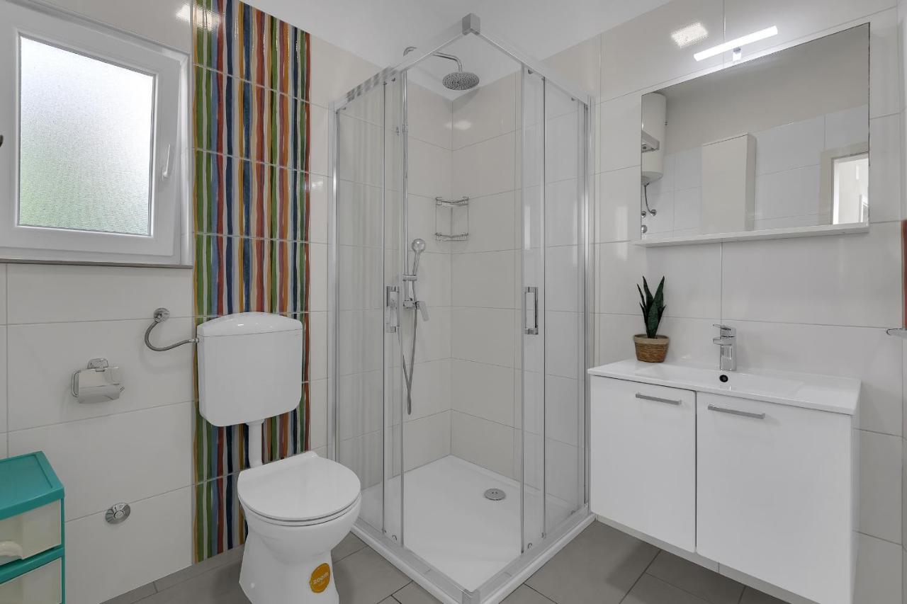 Apartments By The Sea Podgora, Makarska - 2596 ภายนอก รูปภาพ